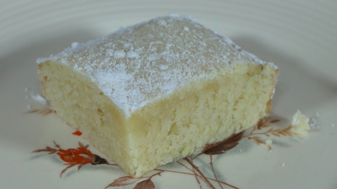 Slice of Lemon Blondies