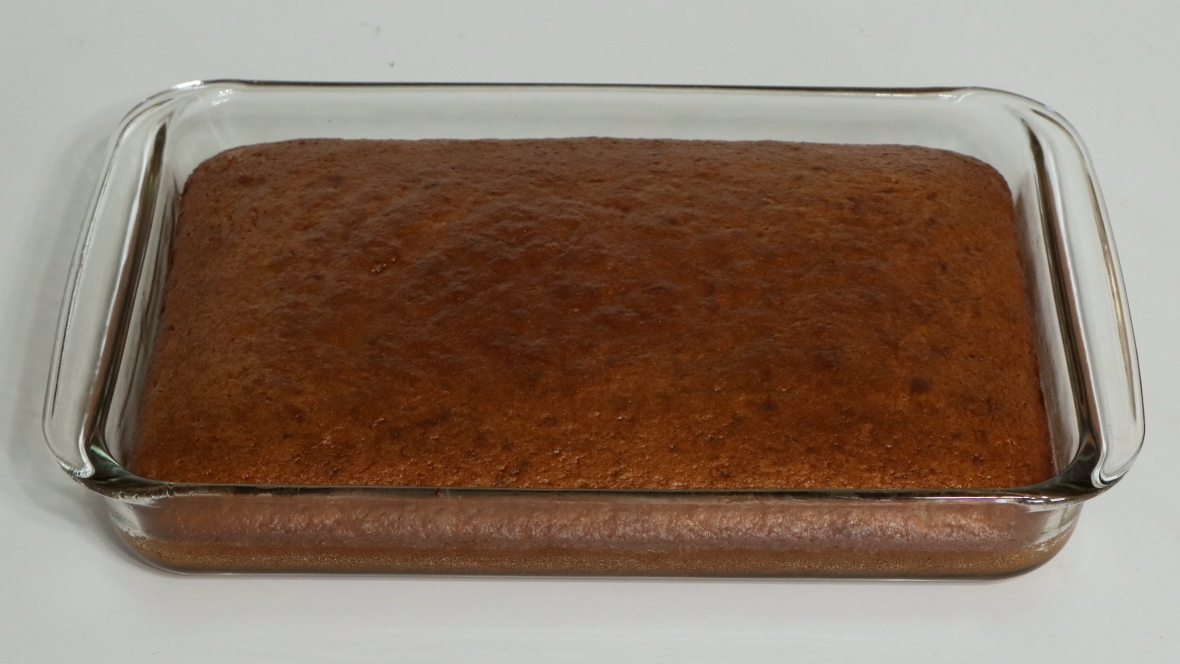 Banana Cake with Chocolate Peanut Butter frosting