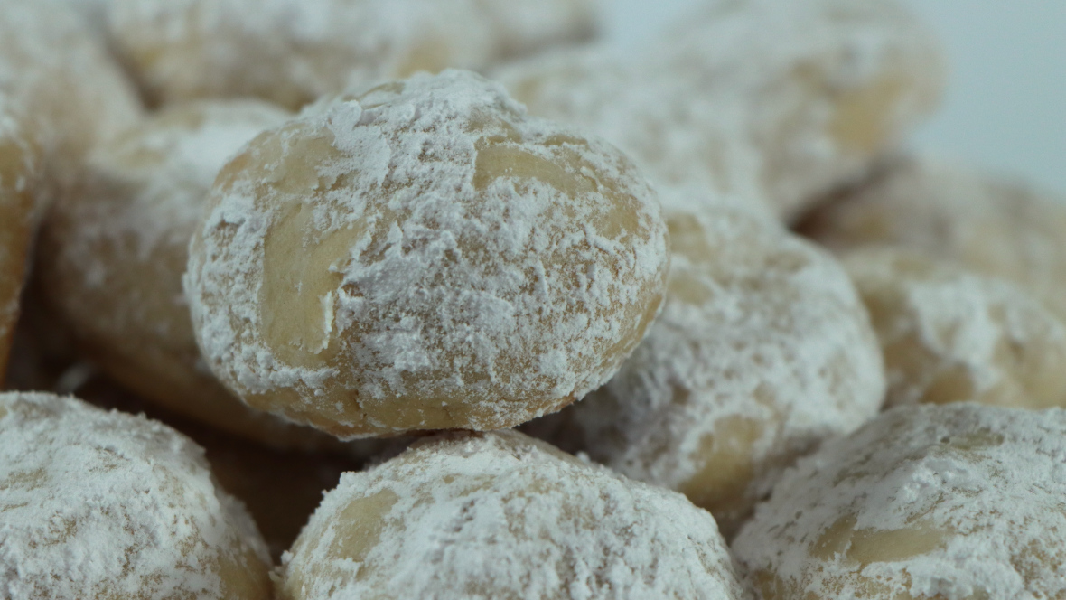 Amaretto Almond Cookies