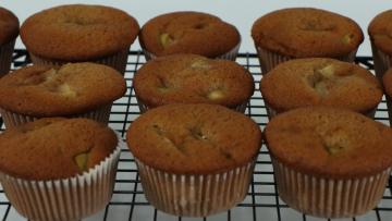 Apple Cinnamon Muffins